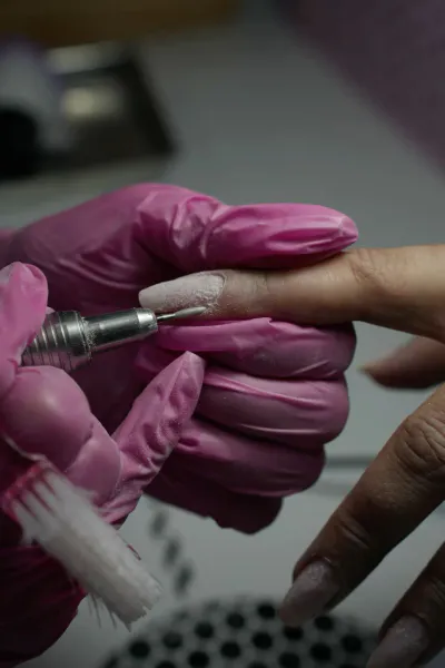 GEL POLISH REPAIR ( PER NAIL )